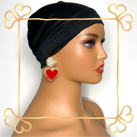 ❀ Chunky Gold & Red Valentines Heart Drop Pierced Earrings - Picture 4 of 5